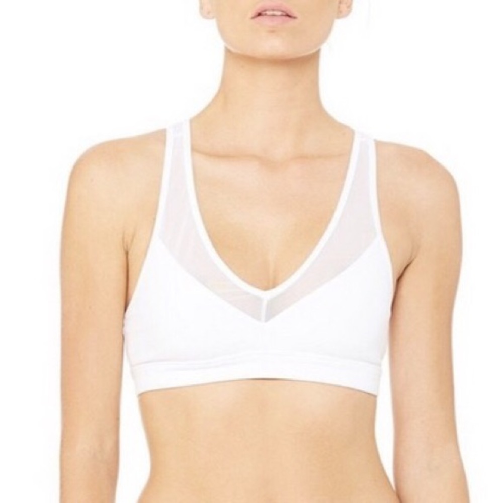 NWT Alo Yoga Entice Sports Bra